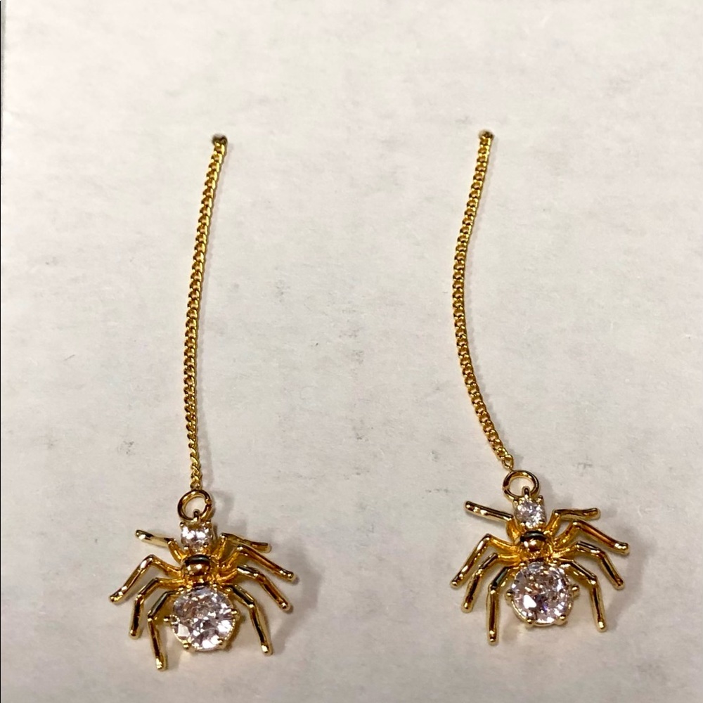 Crystal spider threader earrings 🕷🕸🖤 - Picture 7 of 7